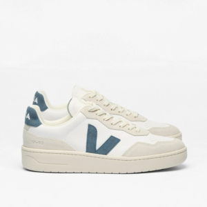 Alternative view of Veja V 90